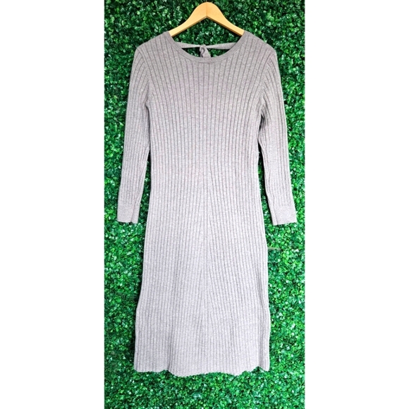 WAYF Dede X Emily - Picture 2 of 10